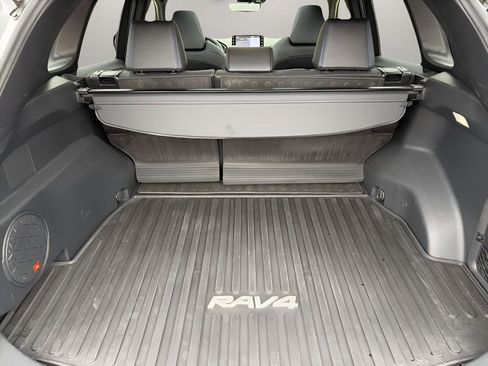 Used 2022 Toyota RAV4 XSE image 20