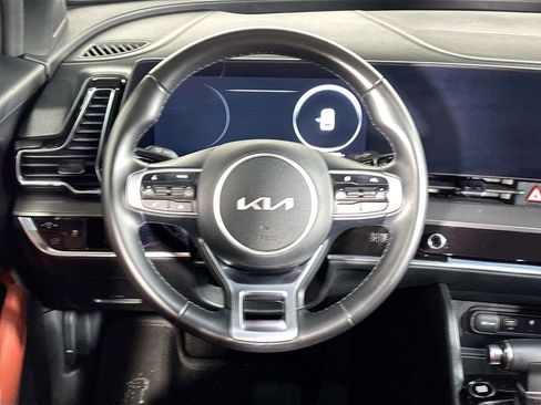 Used 2023 Kia Sportage SX image 13