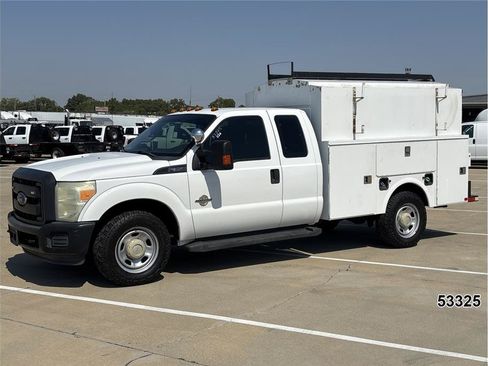 Used 2016 Ford F350 XL w/ Power Equipment Group RWD image 1