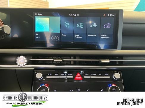 Used 2025 Hyundai Tucson SEL FWD image 19
