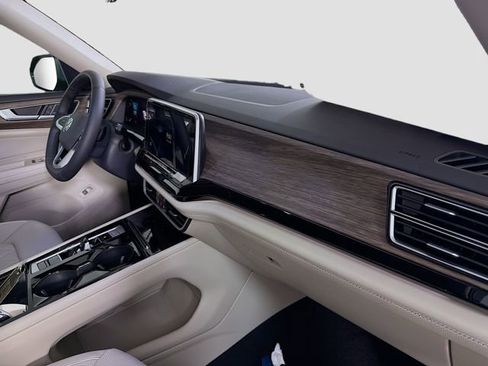 New 2026 Volkswagen Atlas SEL Premium R-Line AWD/4WD image 30