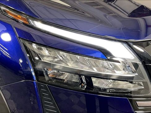 New 2026 Nissan Pathfinder SL image 35