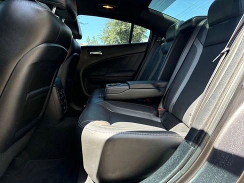 Used 2020 Dodge Charger SXT w/ Plus Group RWD image 9