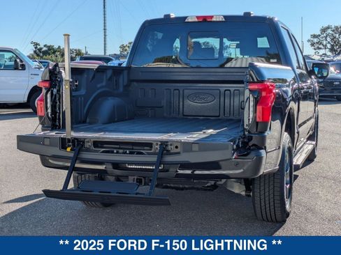 New 2025 Ford F150 Lightning Lariat image 14