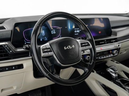 Used 2023 Kia Telluride S w/ S Sunroof Package FWD image 14
