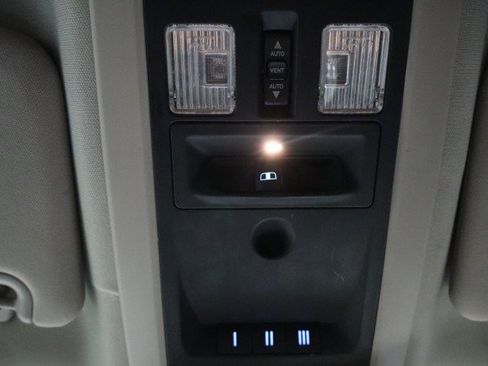 Used 2016 RAM 2500 Laramie w/ Convenience Group RWD image 49