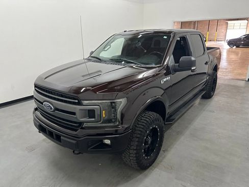 Used 2018 Ford F150 XLT w/ Equipment Group 302A Luxury AWD/4WD image 19