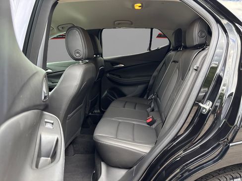 Used 2024 Buick Encore GX Avenir image 10