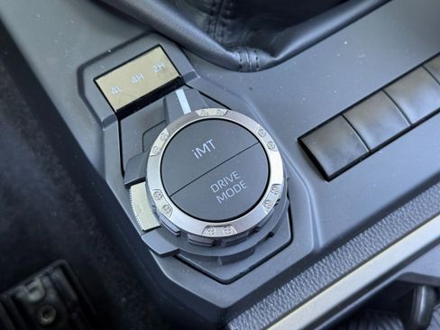 Used 2024 Toyota Tacoma SR image 28