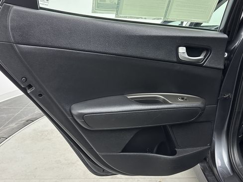 Used 2020 Kia Optima LX image 25