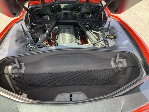 Used 2022 Chevrolet Corvette Stingray Premium Cpe w/ Battery Protection Package RWD image 11