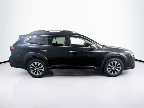 Used 2023 Subaru Outback Touring AWD/4WD image 4