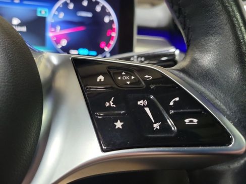 Used 2022 Mercedes-Benz C 300 4MATIC Sedan image 16