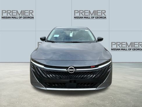 New 2026 Nissan Sentra SR w/ SR Premium Package FWD image 2