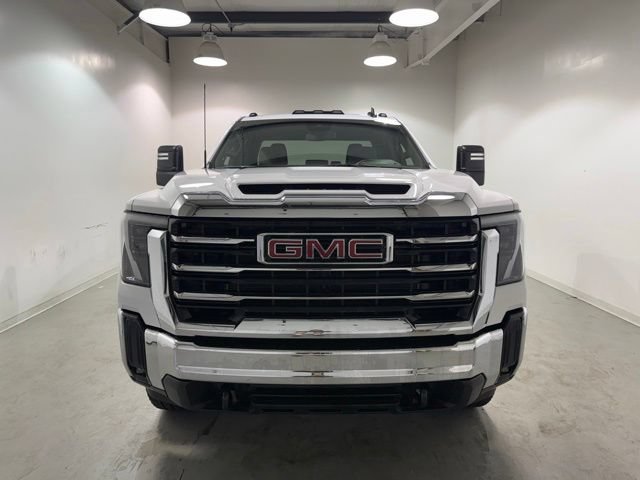Certified 2024 GMC Sierra 2500 SLE w/ SLE Convenience Package AWD/4WD image 2