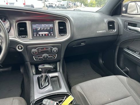 Used 2021 Dodge Charger SXT w/ Blacktop Package image 16