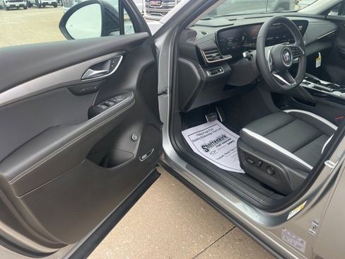 New 2026 Buick Envision Sport Touring image 9