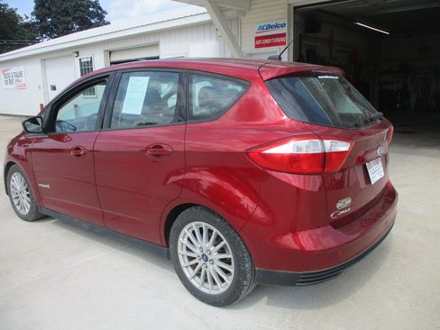Used 2013 Ford C-MAX SE FWD image 12
