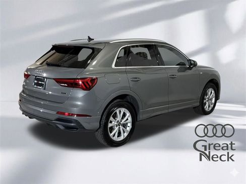 Used 2025 Audi Q3 2.0T Premium w/ Convenience Package image 8