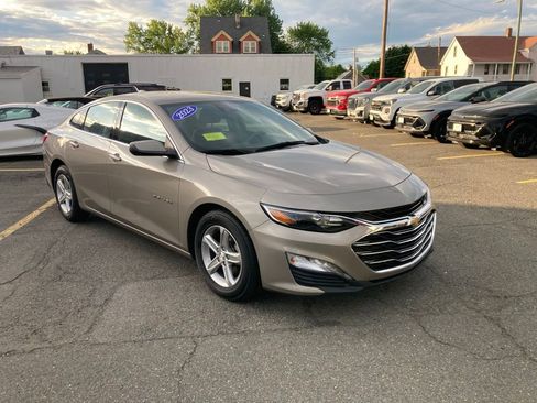 Used 2023 Chevrolet Malibu LT FWD image 1