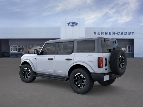 New 2026 Ford Bronco Outer Banks image 4