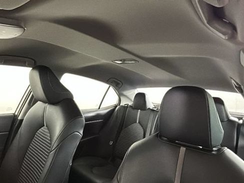 Used 2024 Toyota Camry SE FWD image 13