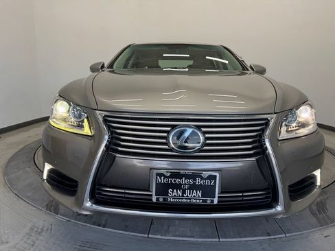 Used 2017 Lexus LS 460 w/ Comfort Package RWD image 14