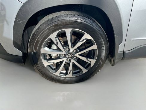 Used 2024 Toyota Corolla Cross XLE w/ Convenience Package image 32