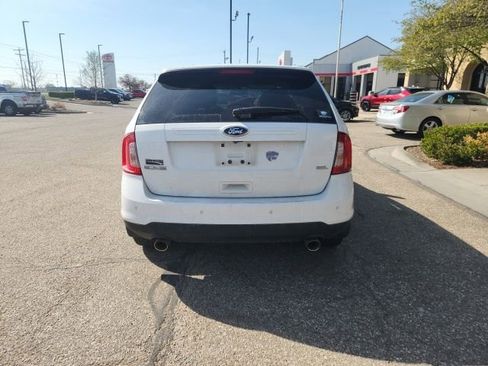Used 2014 Ford Edge SEL w/ Equipment Group 205A image 3