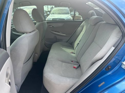 Used 2010 Toyota Corolla LE image 11