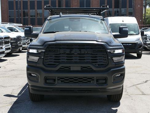 New 2026 RAM 3500 Tradesman AWD/4WD image 9
