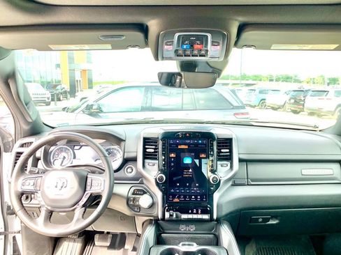 Used 2025 RAM 1500 Laramie w/ Laramie Southwest Edition AWD/4WD image 19
