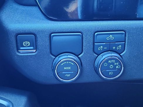 New 2026 Chevrolet Silverado 1500 RST w/ Dark Appearance Package image 24