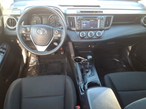 Used 2017 Toyota RAV4 LE image 15
