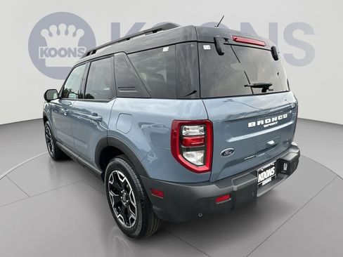 Certified 2025 Ford Bronco Sport Outer Banks w/ Outer Banks Tech Package+ AWD/4WD image 8