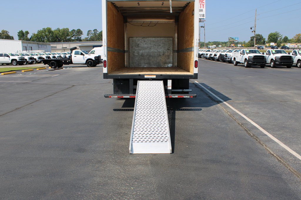 Used 2024 Ford E-350 and Econoline 350 Super Duty w/ Driver's Safety Package RWD image 21