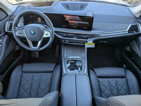 New 2026 BMW X7 xDrive40i image 15