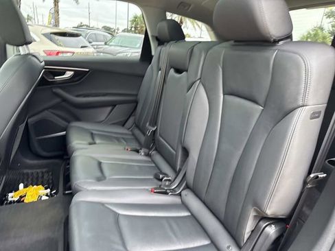 Used 2023 Audi Q7 3.0T Premium Plus w/ Premium Plus Package image 17