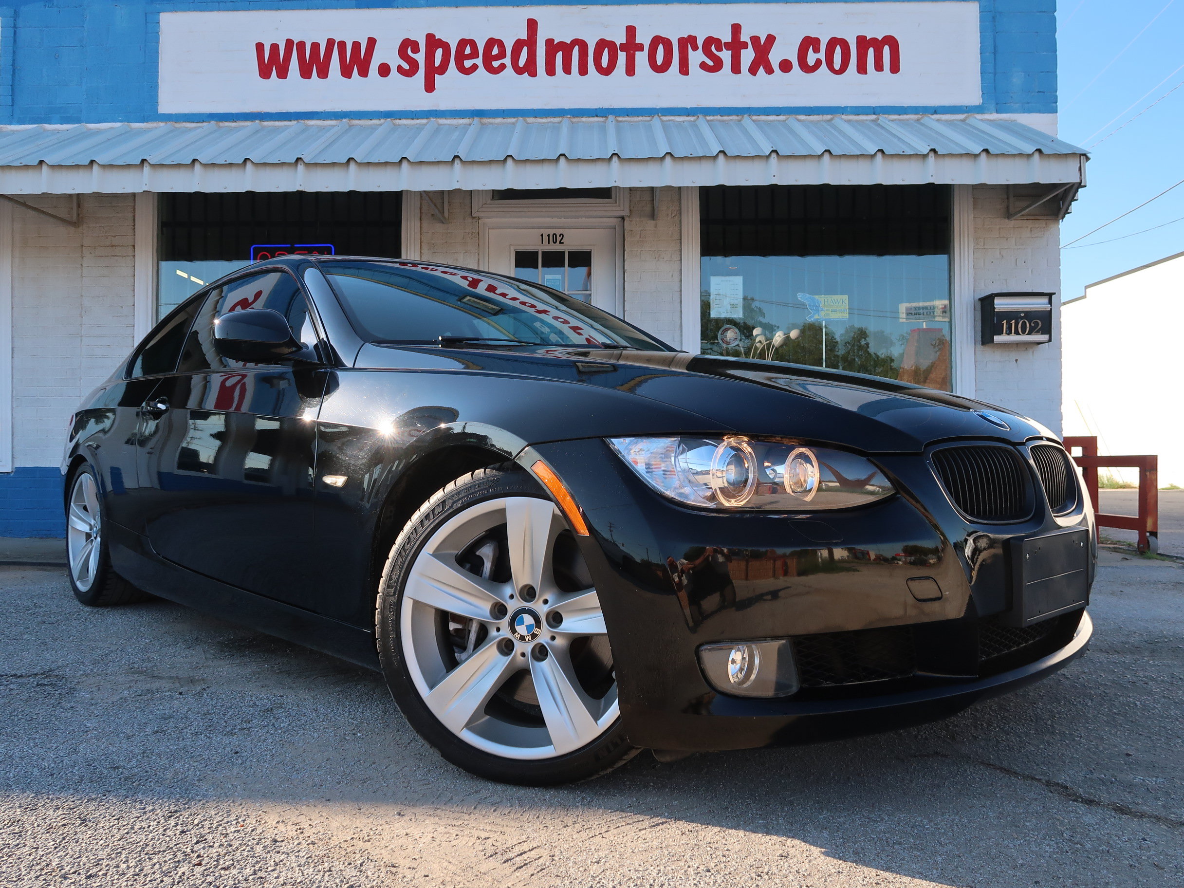 Used 2010 BMW 335i Coupe RWD image 2