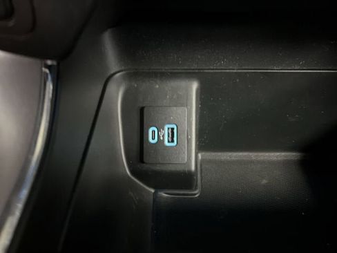 Used 2022 Ford F150 XLT w/ Equipment Group 302A High image 35