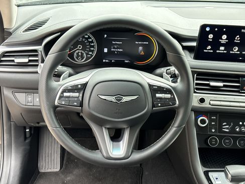 Used 2026 Genesis G70 2.5T RWD image 19