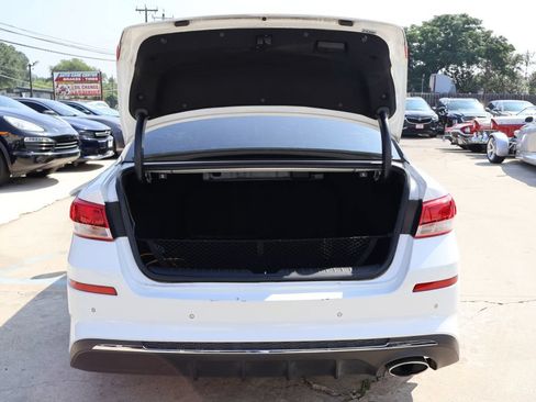 Used 2020 Kia Optima LX FWD image 19