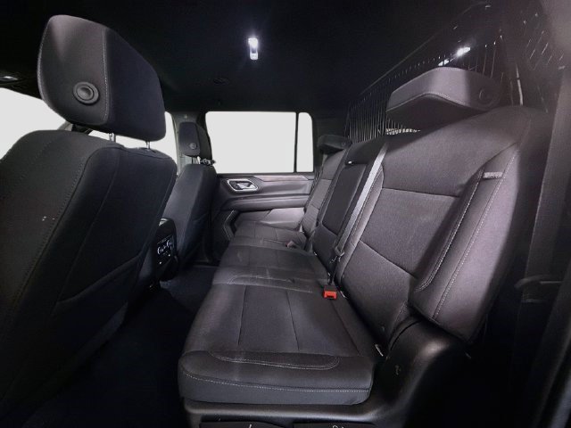 Used 2021 Chevrolet Suburban LS AWD/4WD image 24