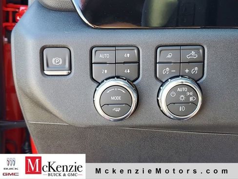 New 2026 GMC Sierra 1500 Elevation w/ Elevation Premium Package AWD/4WD image 19