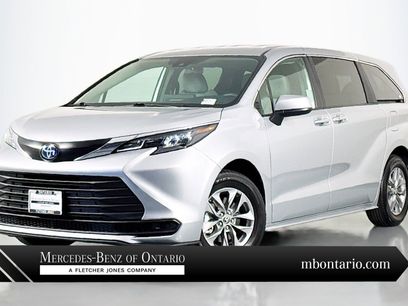 Used 2025 Toyota Sienna LE