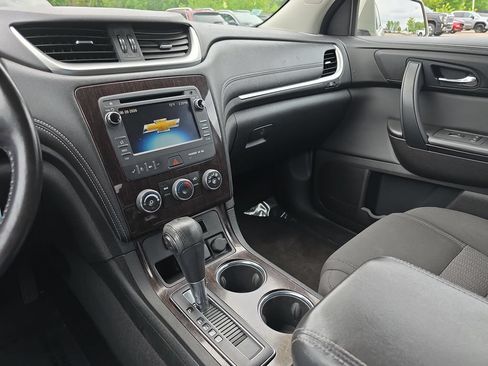 Used 2016 Chevrolet Traverse LT FWD image 24