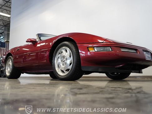 Used 1995 Chevrolet Corvette Convertible RWD image 37