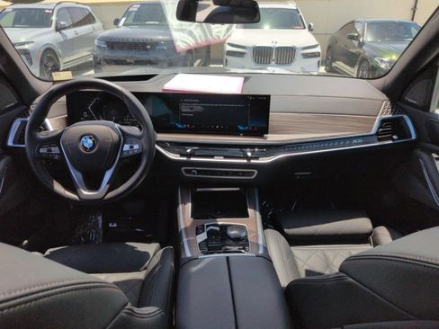 Used 2026 BMW X5 sDrive40i RWD image 19