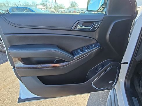 Used 2019 Chevrolet Tahoe LT image 6