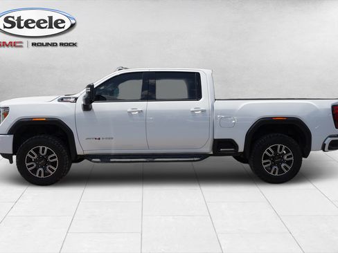 Used 2023 GMC Sierra 2500 AT4 w/ AT4 Premium Plus Package AWD/4WD image 4